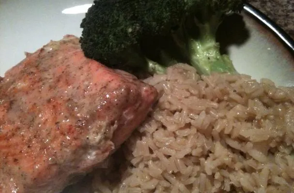 Losos glazovaný hořčicí a medem