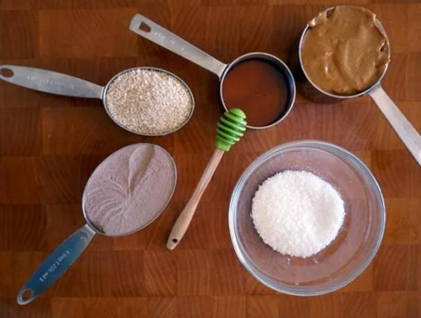 5-složkové kousky s arašídovým máslem