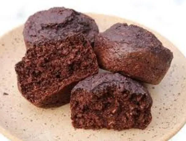 Čokoládové otrubové muffiny s čokoládou Xocai Healthy Dark Chocolate